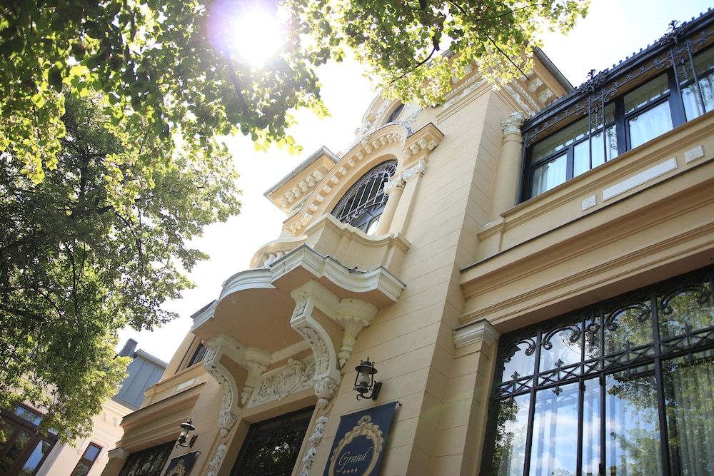 undefined Grand Boutique Hotel 10