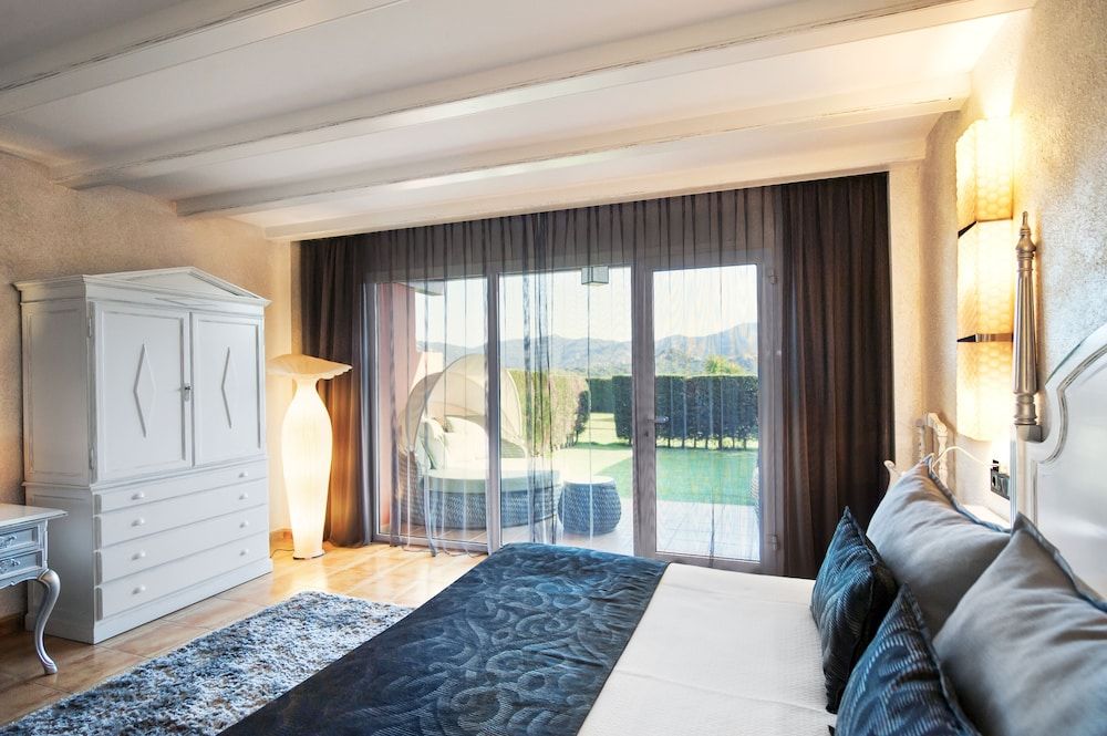 Sallés Hotel Mas Tapiolas Triple Room, Garden Area (Spa access) 4