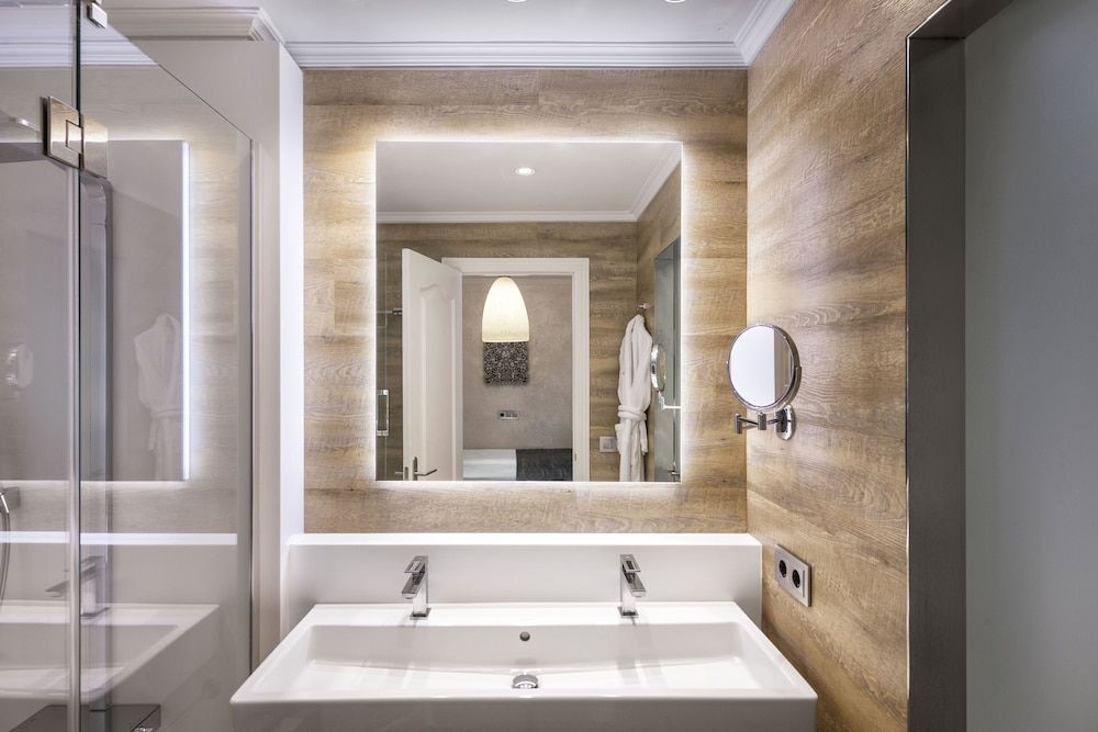 Sallés Hotel Mas Tapiolas Triple Room, Garden Area (Spa access) 5