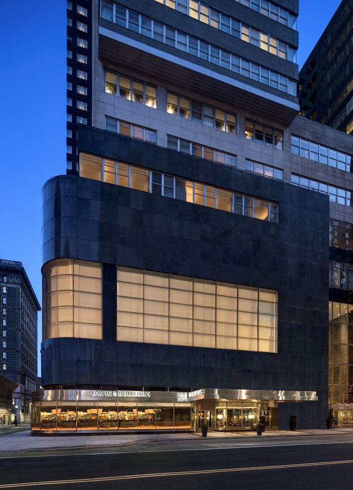 undefined Loews Philadelphia Hotel 6