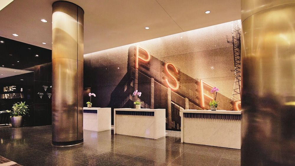 undefined Loews Philadelphia Hotel