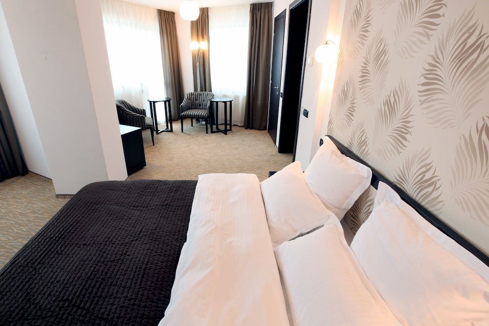 undefined Ambiance Hotel 3