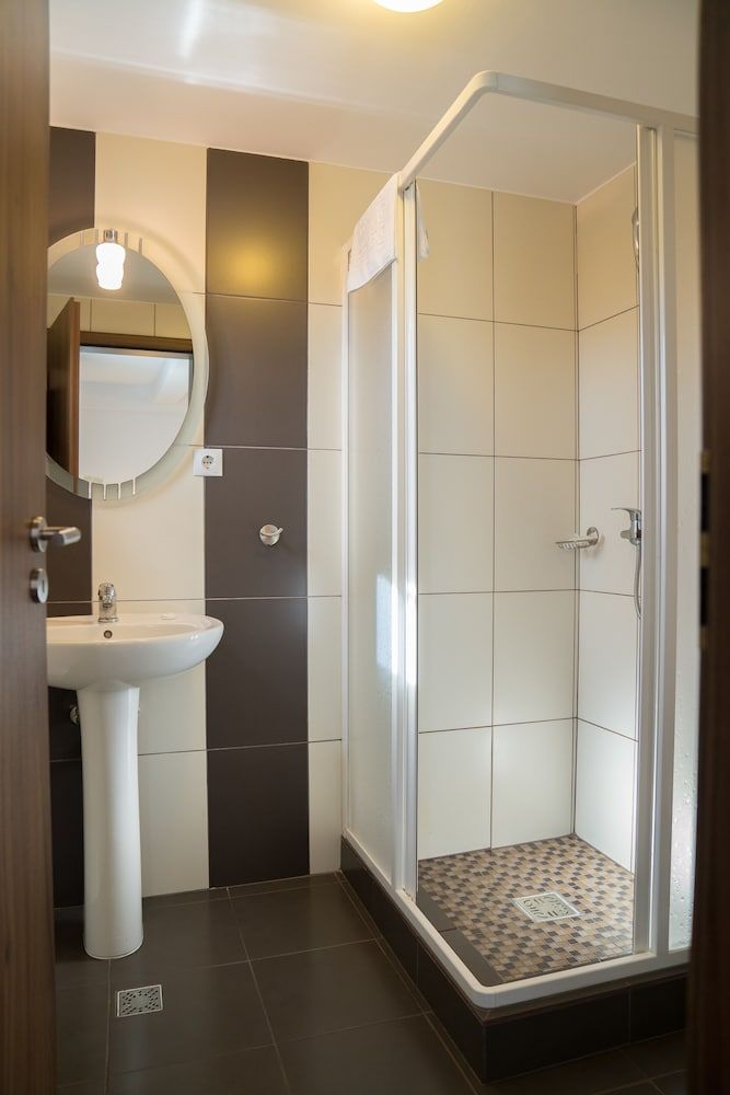 Pensiunea Transilvania Double Room 11