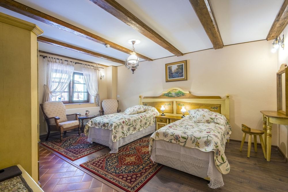 Resort Ambient Standard Twin Room 8