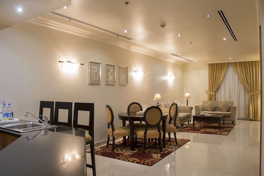 undefined Al Rashid Residence 6