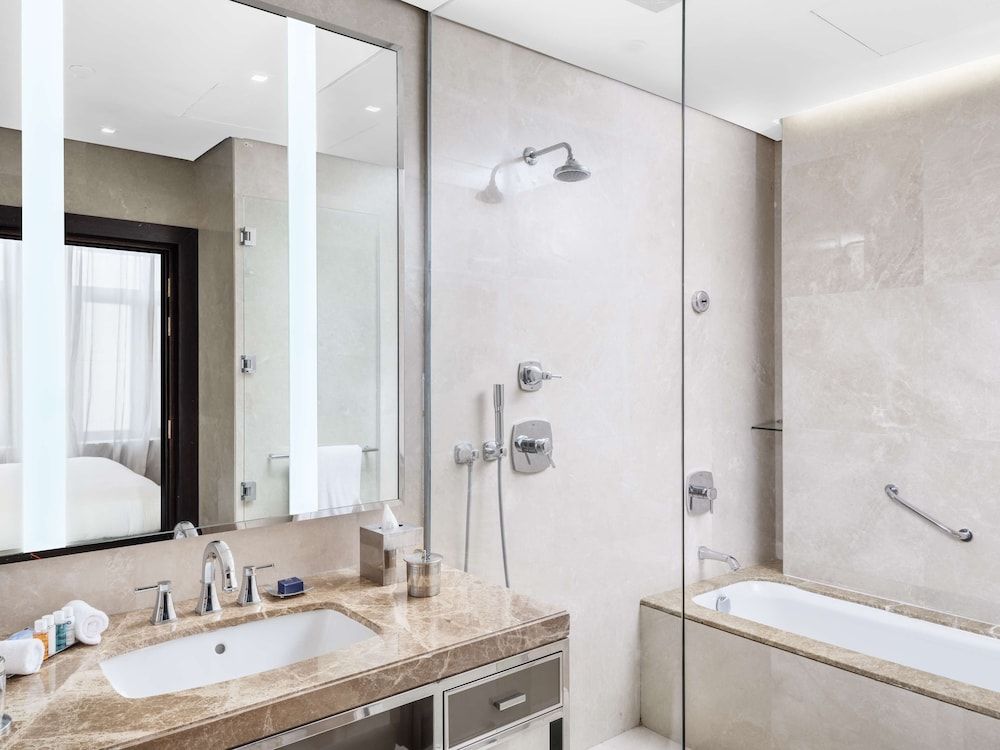 undefined The Hotel Galleria Jeddah, Curio Collection by Hilton 4