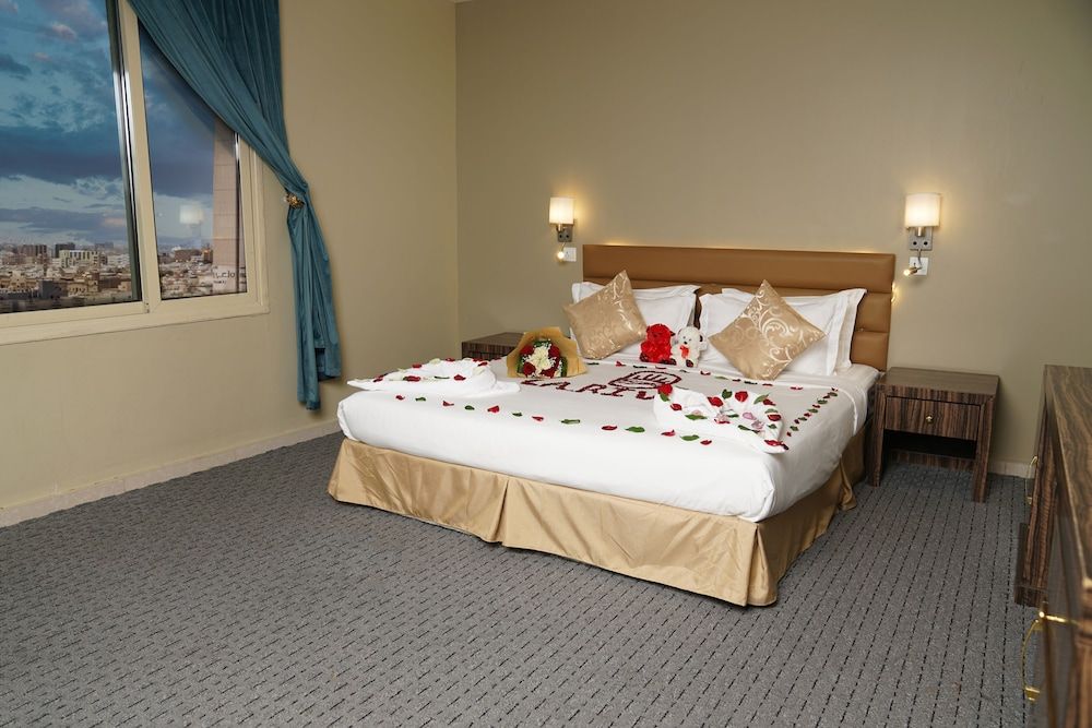 undefined La Rive Hotels & Suites (Formerly known as Ghosn Al Banafsej) 4