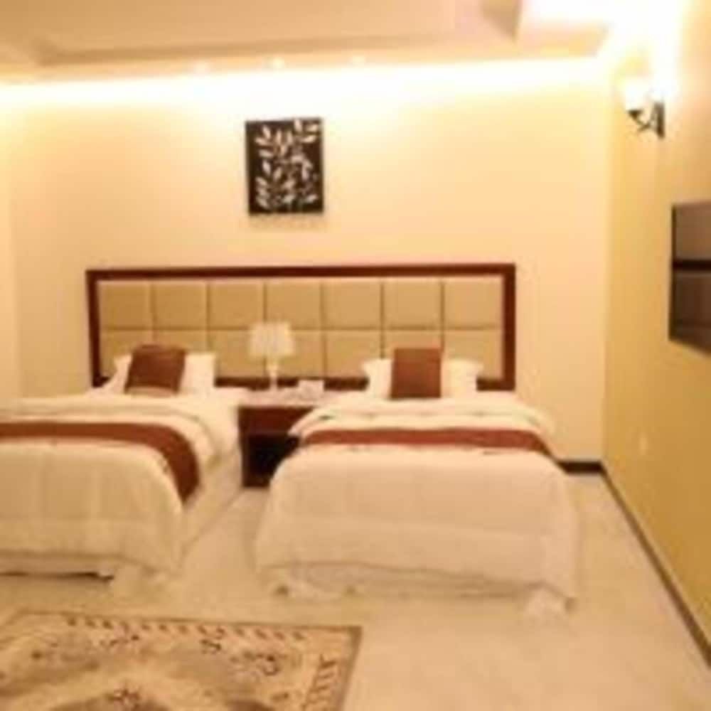 undefined Ashbiliah Suites 10