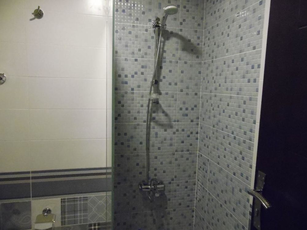 Danar Hotel Apartments 3 Studio 7