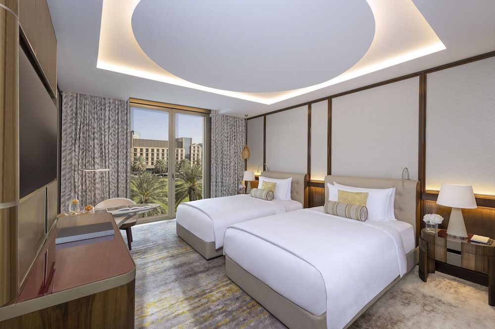 Mandarin Oriental Al Faisaliah, Riyadh Superior Room, 1 King Bed 4