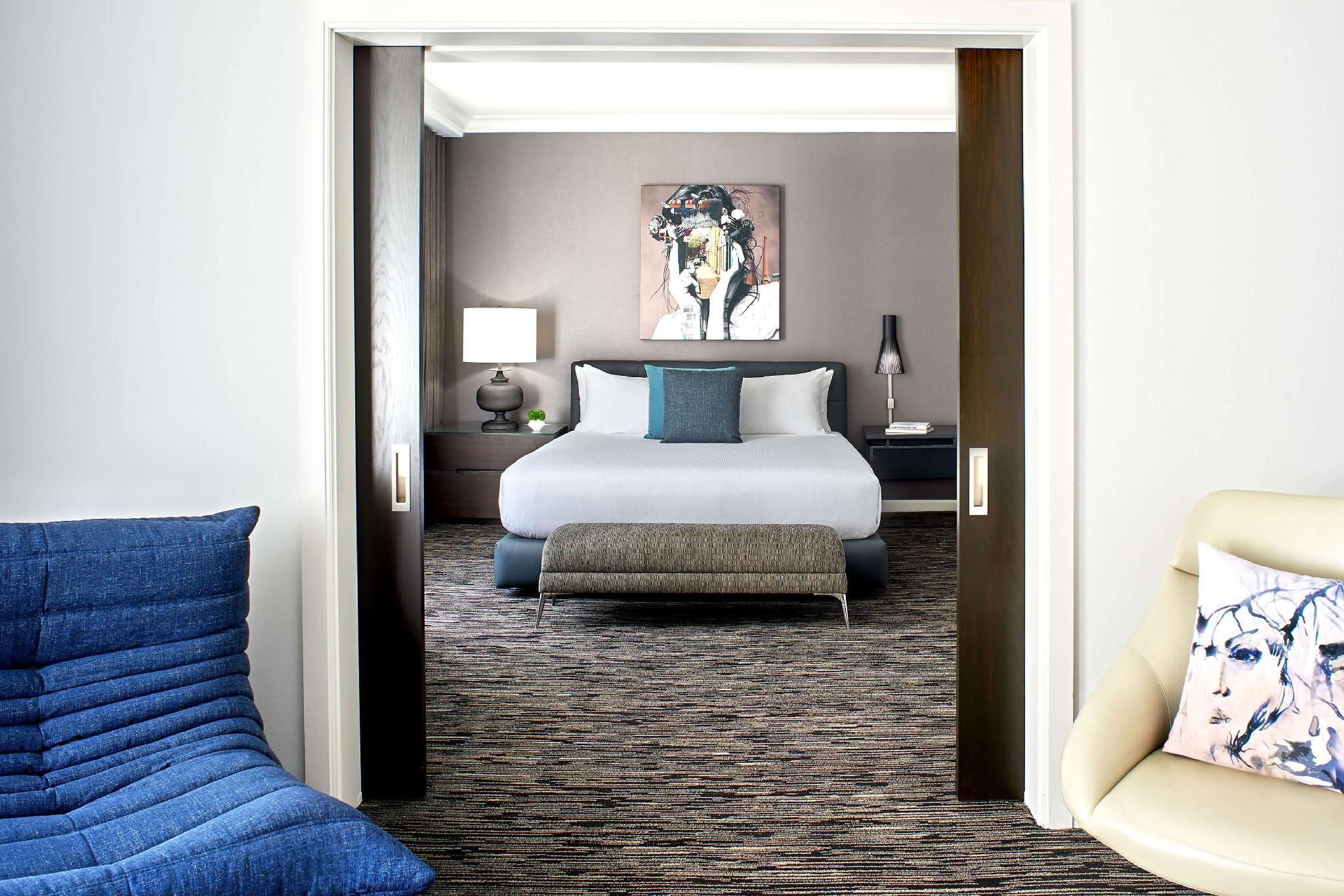 Deluxe King Suite