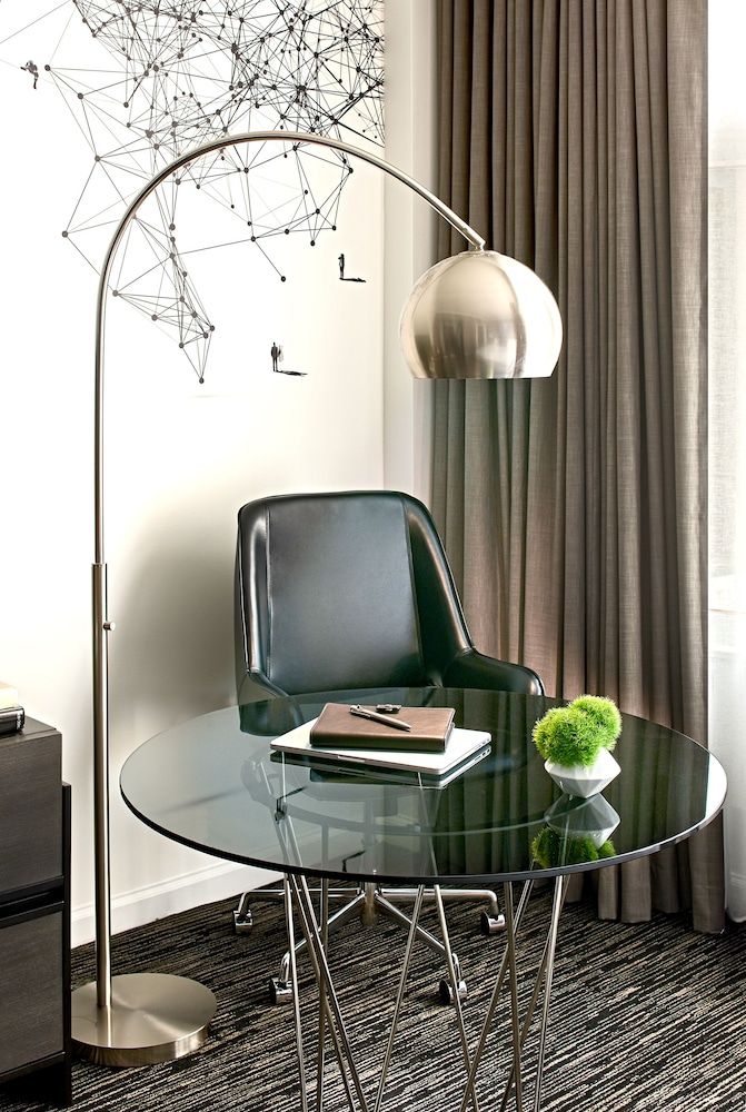 Hotel Zelos San Francisco Room, 1 King Bed 4