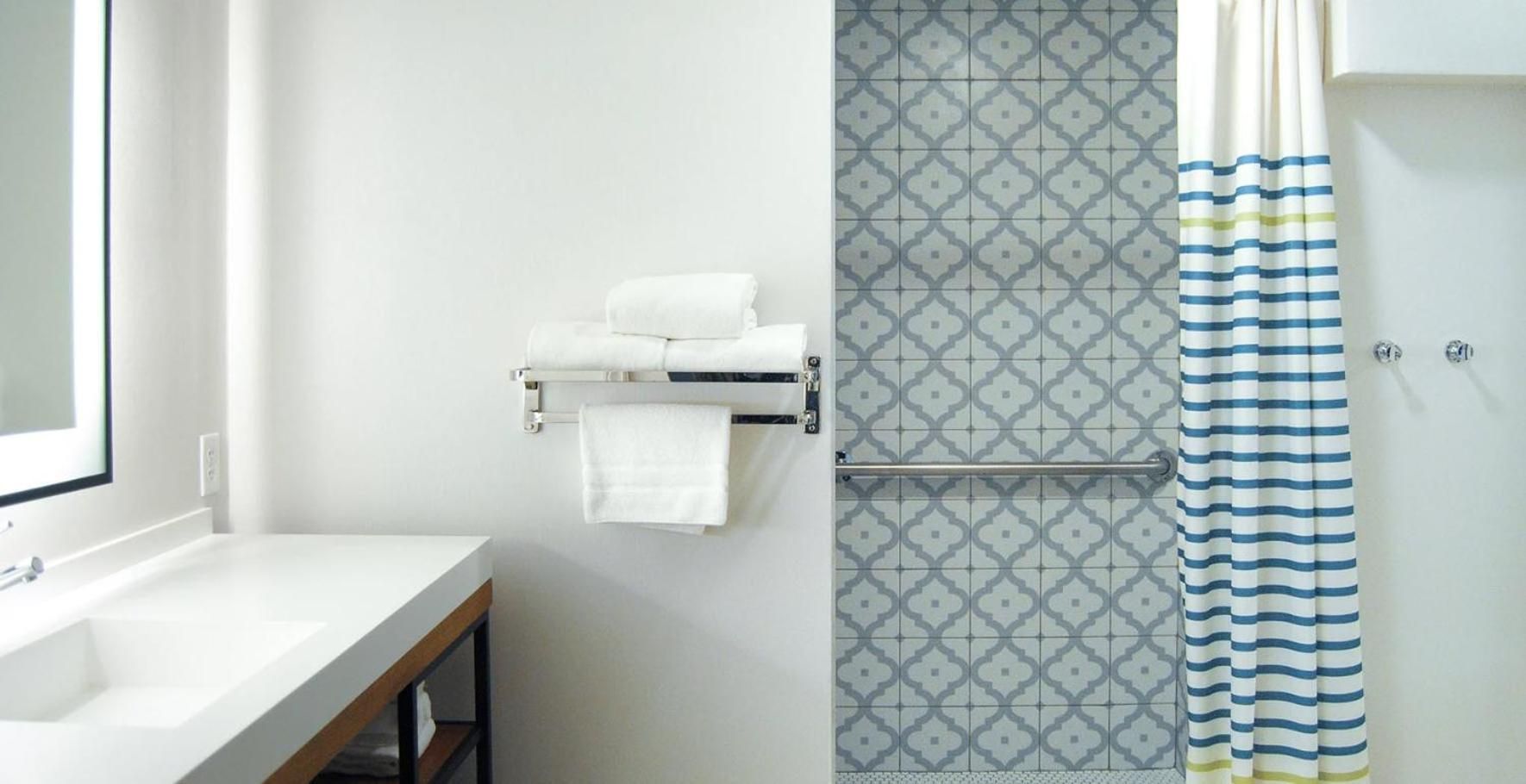 1 King Suite Mobility Accessible Roll In Shower