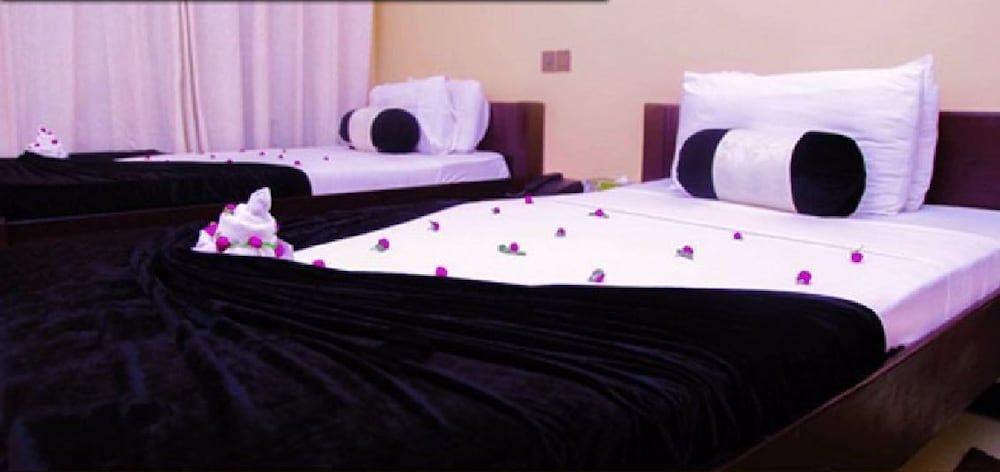 Twin Room, 2 Twin Beds, Balcony, City View