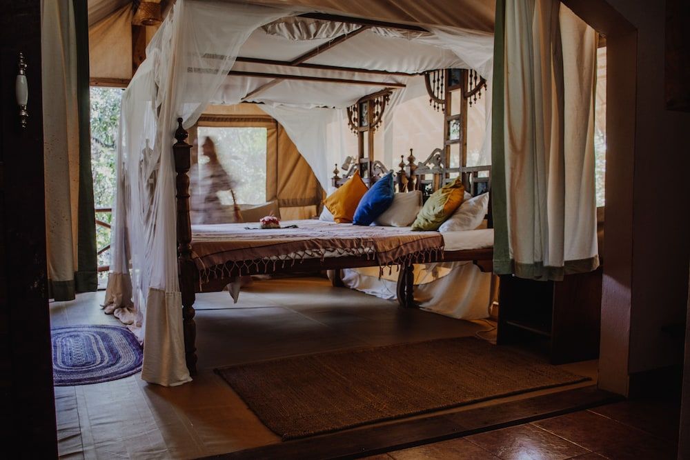 Standard Tent