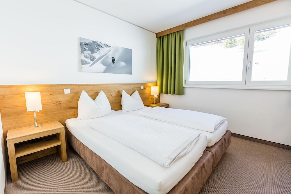 Lizum 1600 - Hotel & Kompetenzzentrum Basic Double or Twin Room