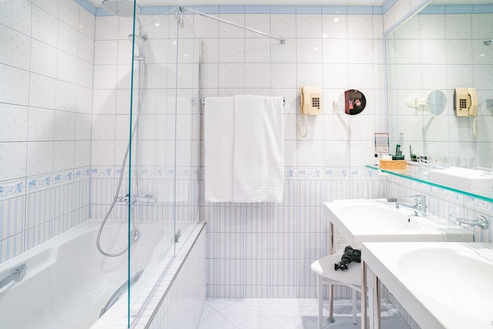 König von Ungarn Double Room 16