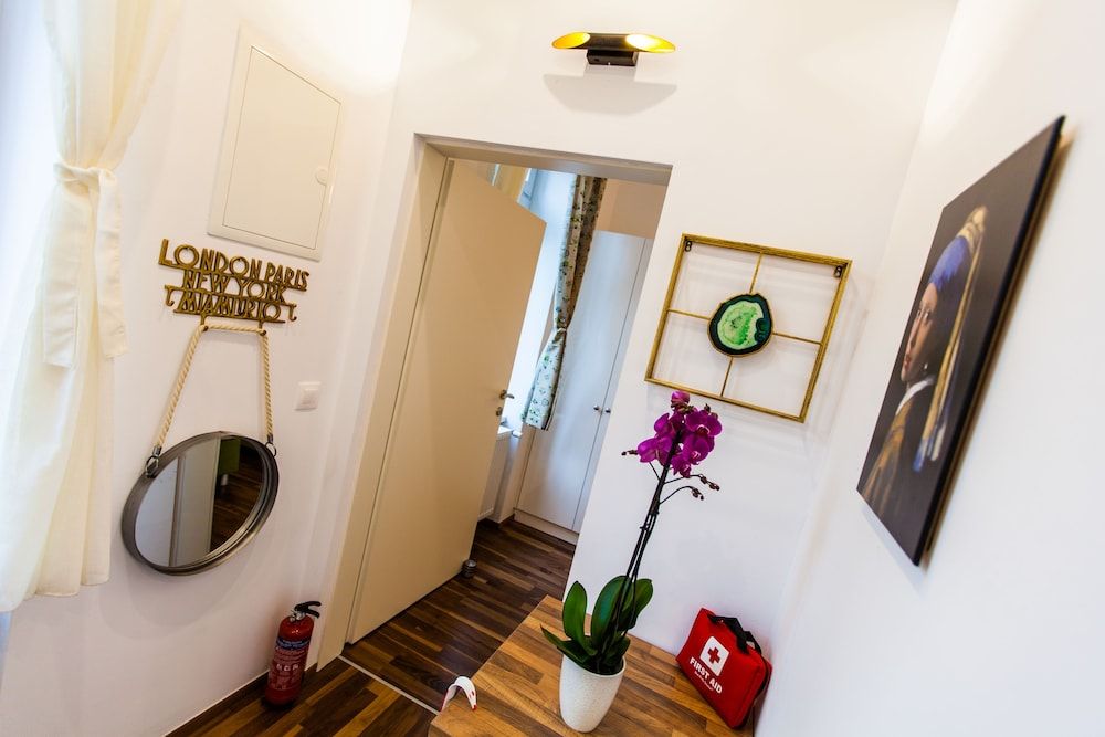 undefined Cosy 2 bedroom Apartment 3