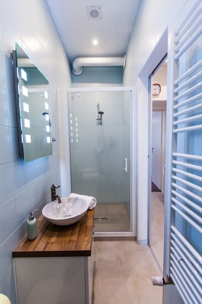 Cosy 2 bedroom Apartment Family Apartment, 2 Bedrooms (with garage) 14