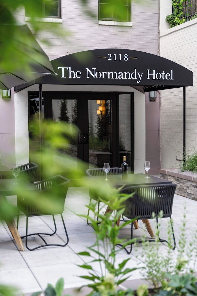 undefined The Normandy Hotel 4