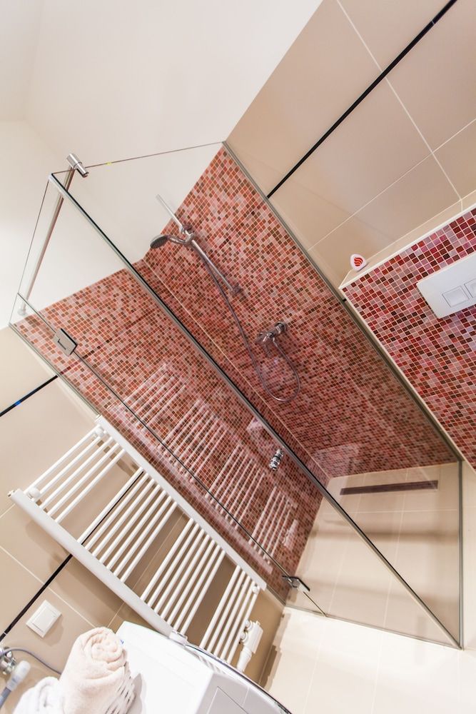 Vienna Market Apartment Apartment, 2 Bedrooms (with garage) 12