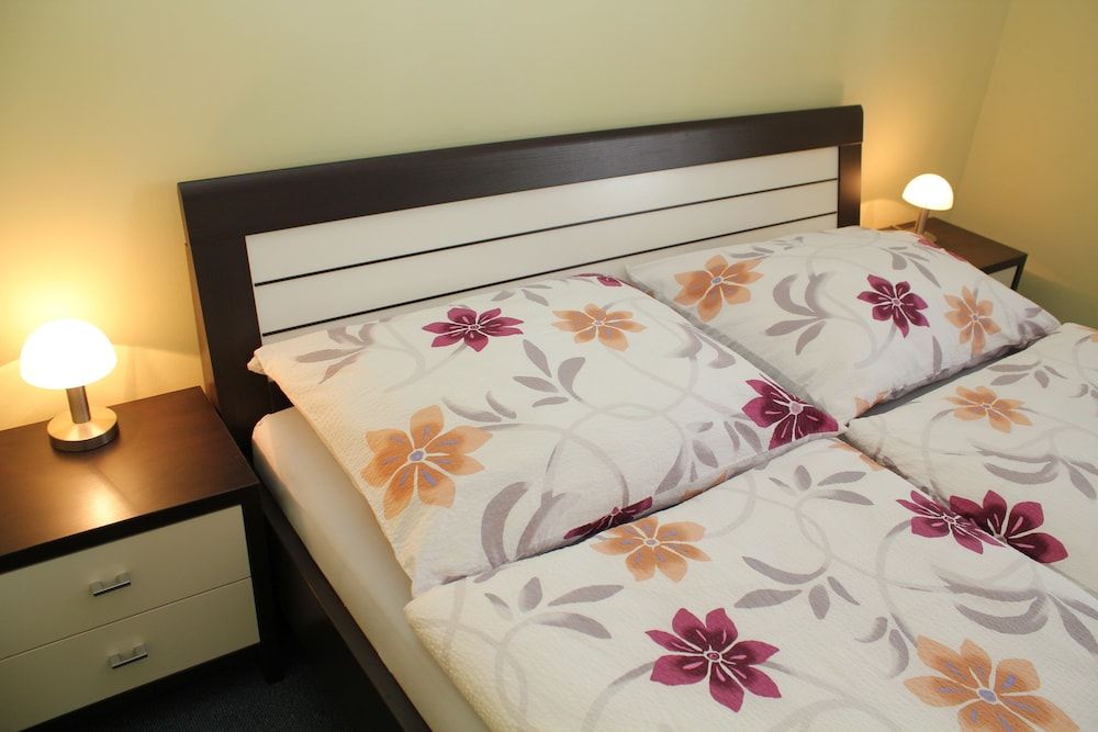 undefined Tivoli apartments Vienna 4