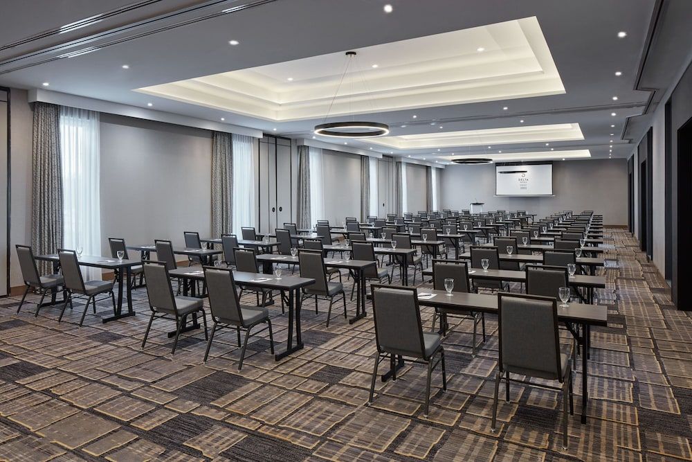 undefined Delta Hotels by Marriott Toronto Markham 5