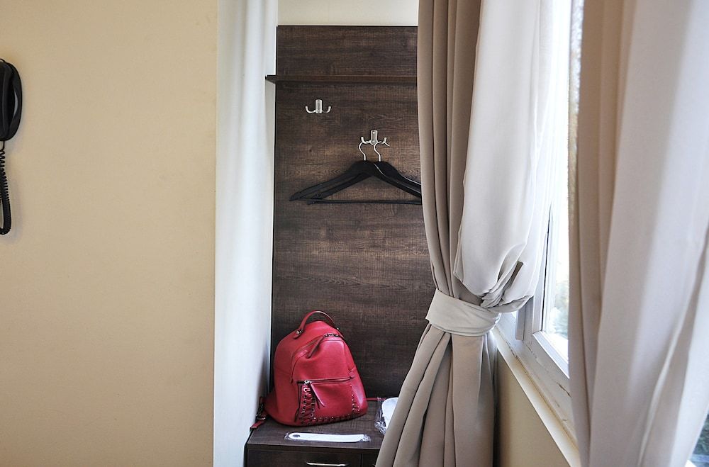 Boutique Hotel Tekla Palace Basic Double Room, Allergy Friendly, Courtyard View 8