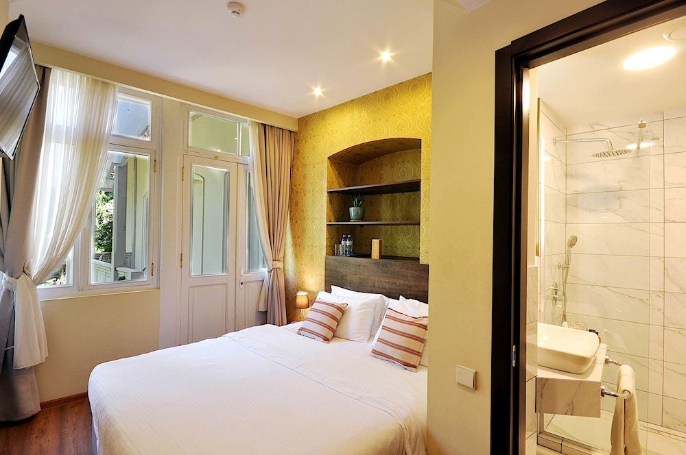 Boutique Hotel Tekla Palace Basic Double Room, Allergy Friendly, Courtyard View 6