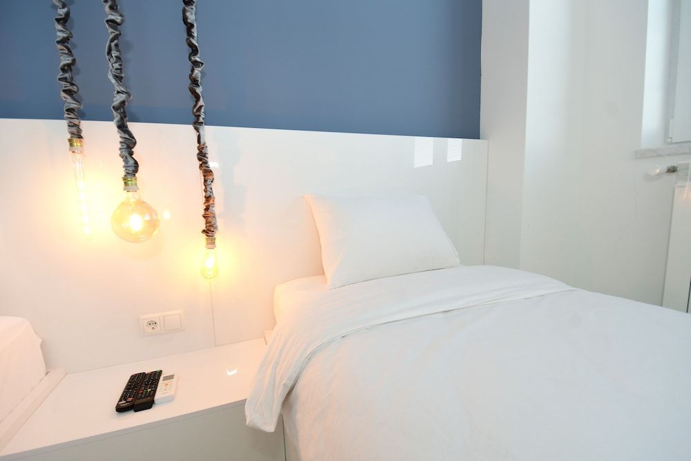 Deluxe Room, City View