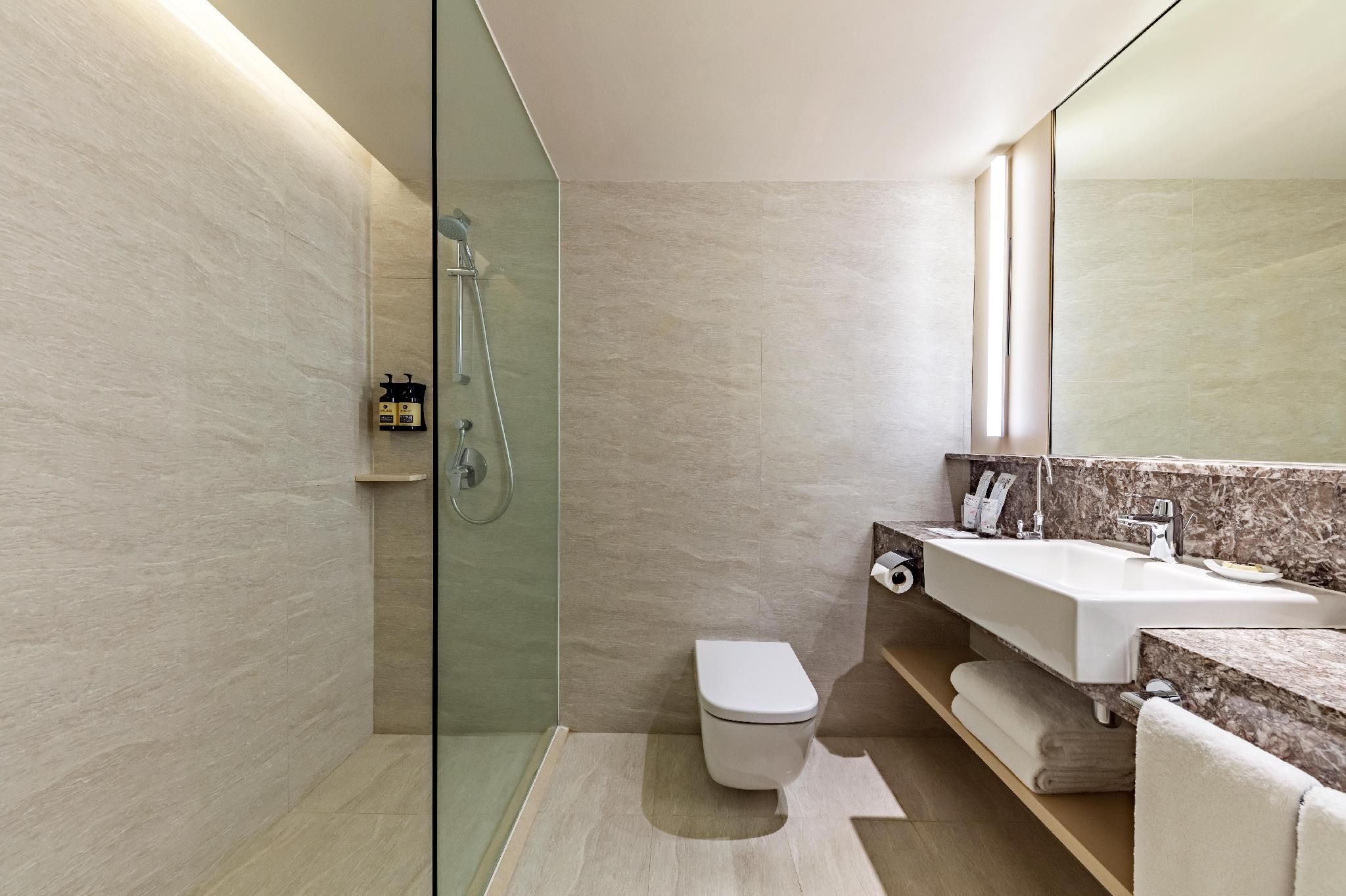 PARKROYAL on Beach Road, Singapore Premier 2