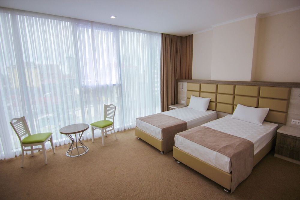 undefined Hotel Green Glass 2