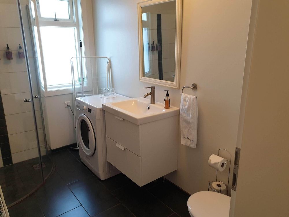 Breidamyri Farm Apartments Comfort Apartment, 2 Bedrooms (Apt 20) 6