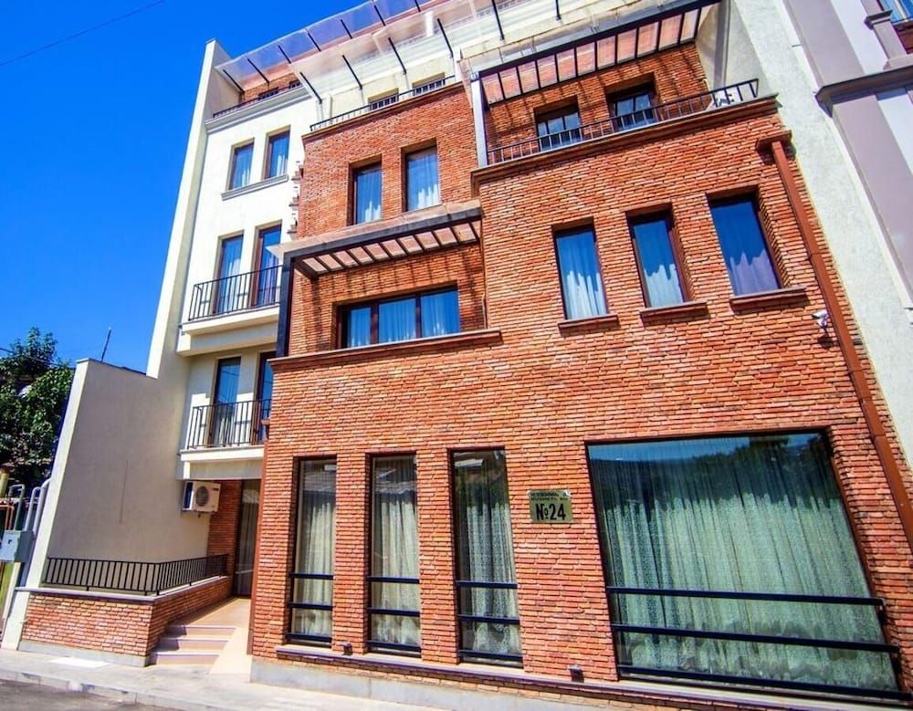 undefined Hotel Voyager 6