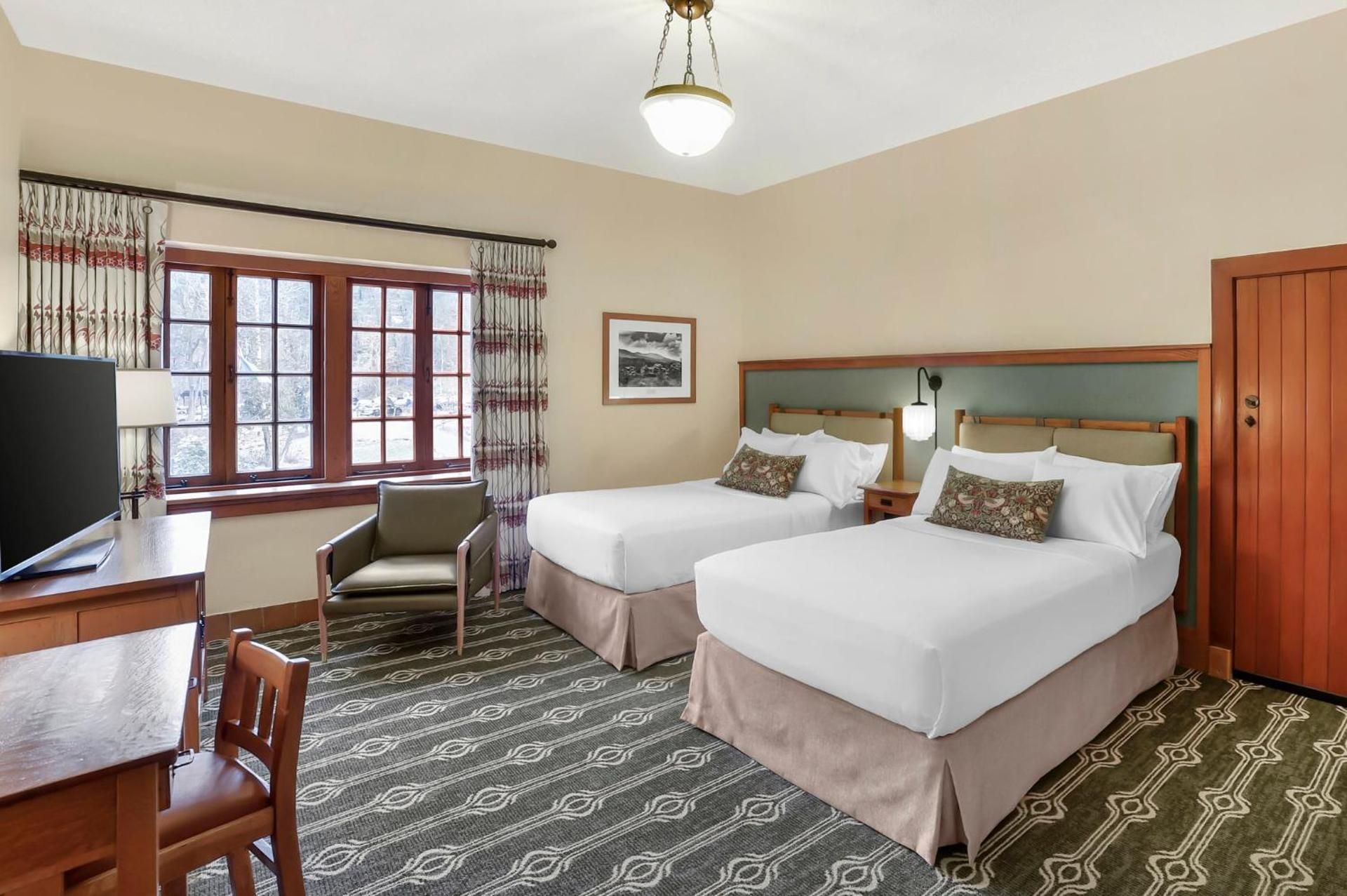 Deluxe Resort View 2 Double Beds