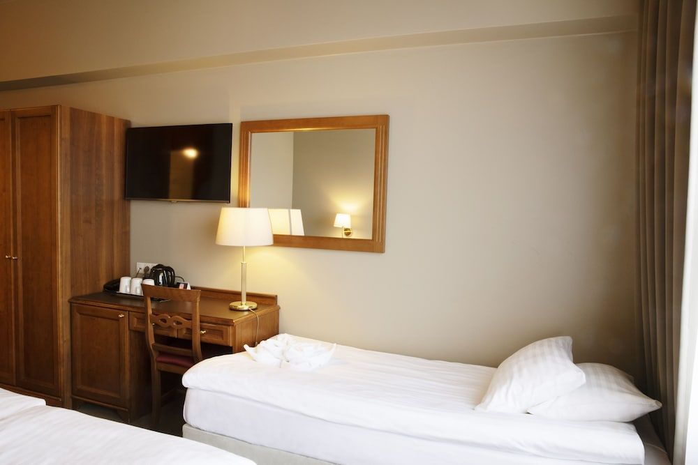 Fosshotel Stykkisholmur Triple Room 2