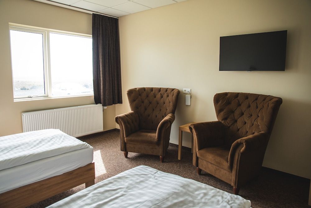 Hótel Dyrhólaey Superior Quadruple Room 5