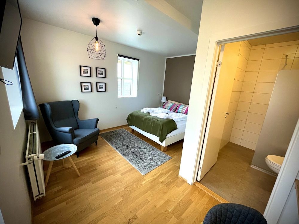 Hotel Lækur Double or Twin Room with Hot Tub and Sauna Access 2