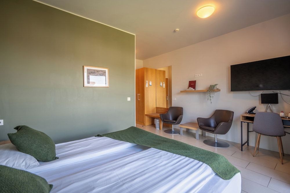 Hotel Laki Superior Double or Twin Room, Balcony 2