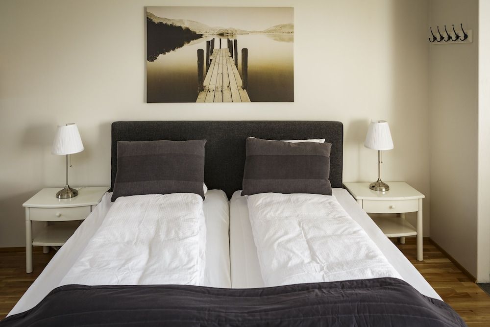 South Central Apartments Studio Apartment, 4 Bed, Mountain View 6