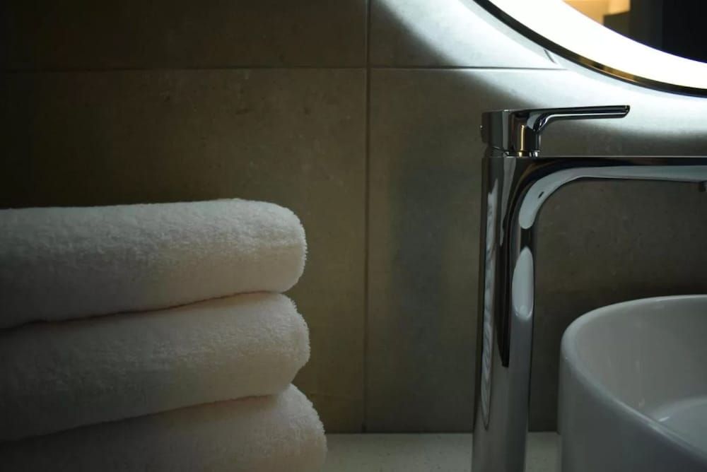 Black Beach Suites Studio, Ocean View 11