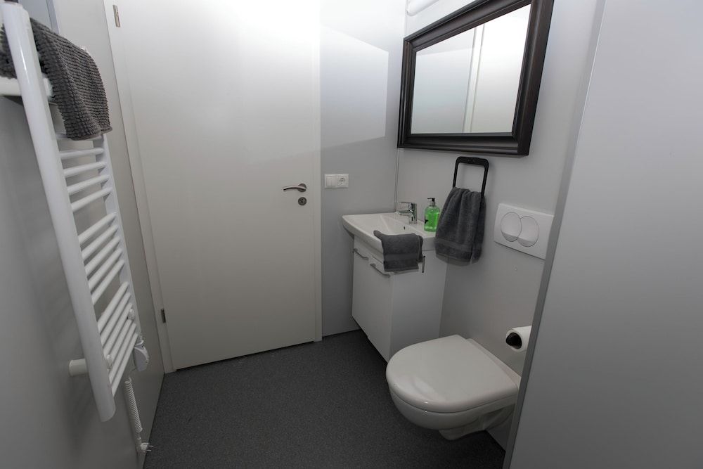 Dis Cottages Standard Cottage 5