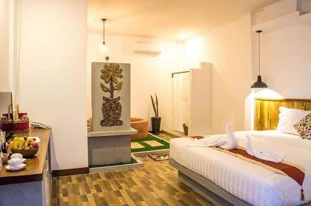 Junior Suite (King)