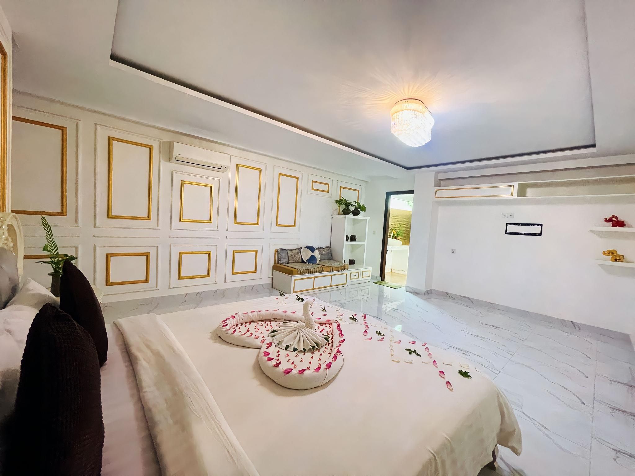 undefined Central Corner d’Angkor 9