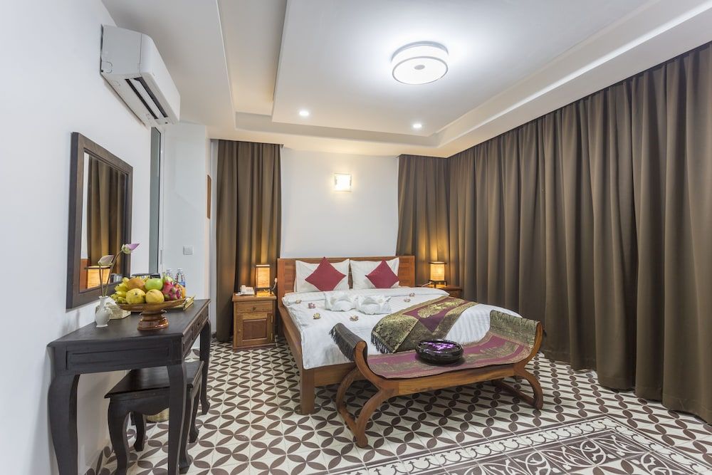 undefined Villa Bayon Guides 2