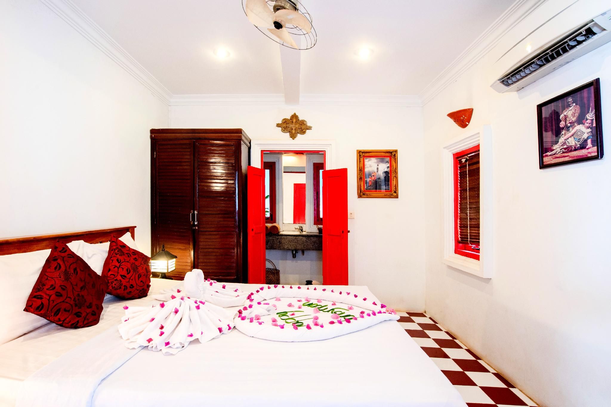 Superior Double Room with Garden Access