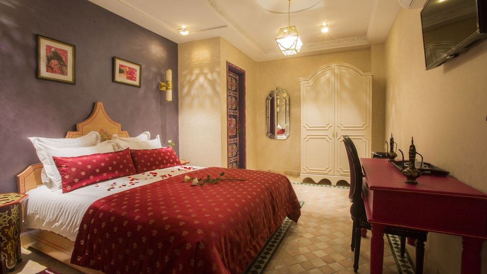Palais Zahia Deluxe Room 2