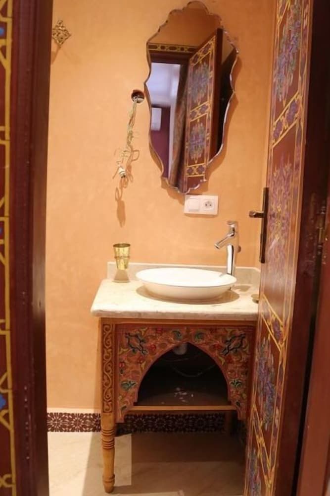 Palais Zahia Deluxe Room 13