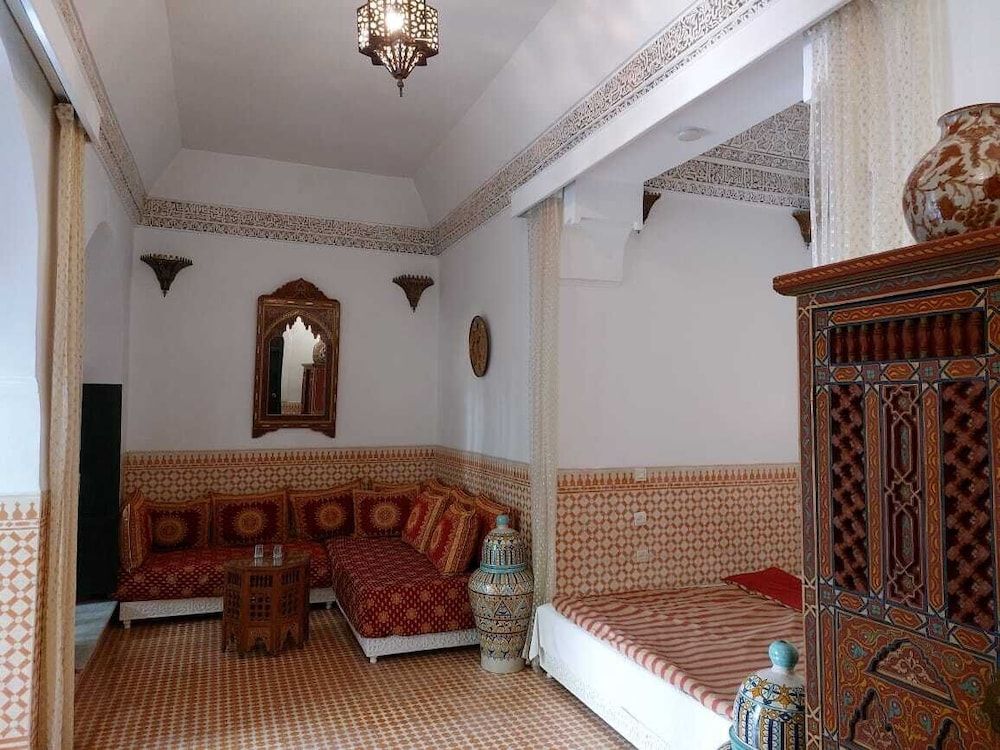 undefined Riad Ifoulki 2