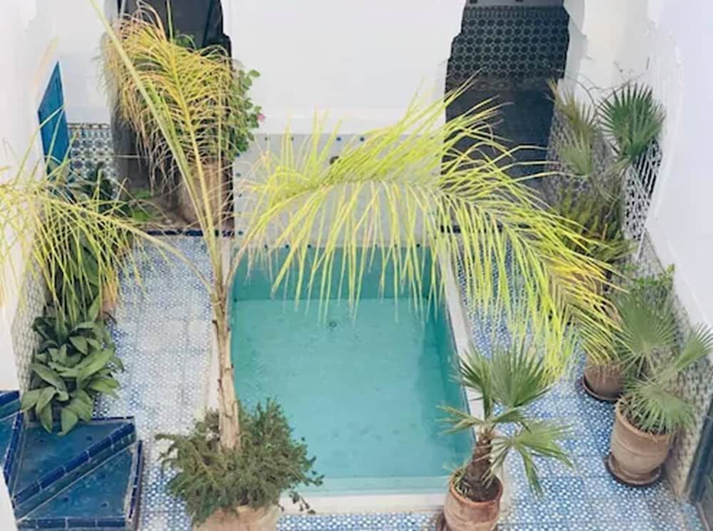 undefined Riad Ifoulki 10